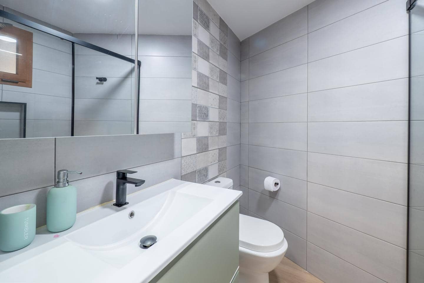 9 soveværelse Villa til salg i Moya - € 798.000 (Ref: 9066625)