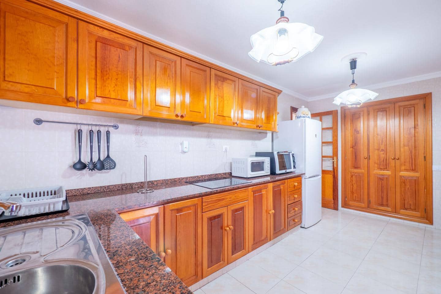 9 soveværelse Villa til salg i Moya - € 798.000 (Ref: 9066625)