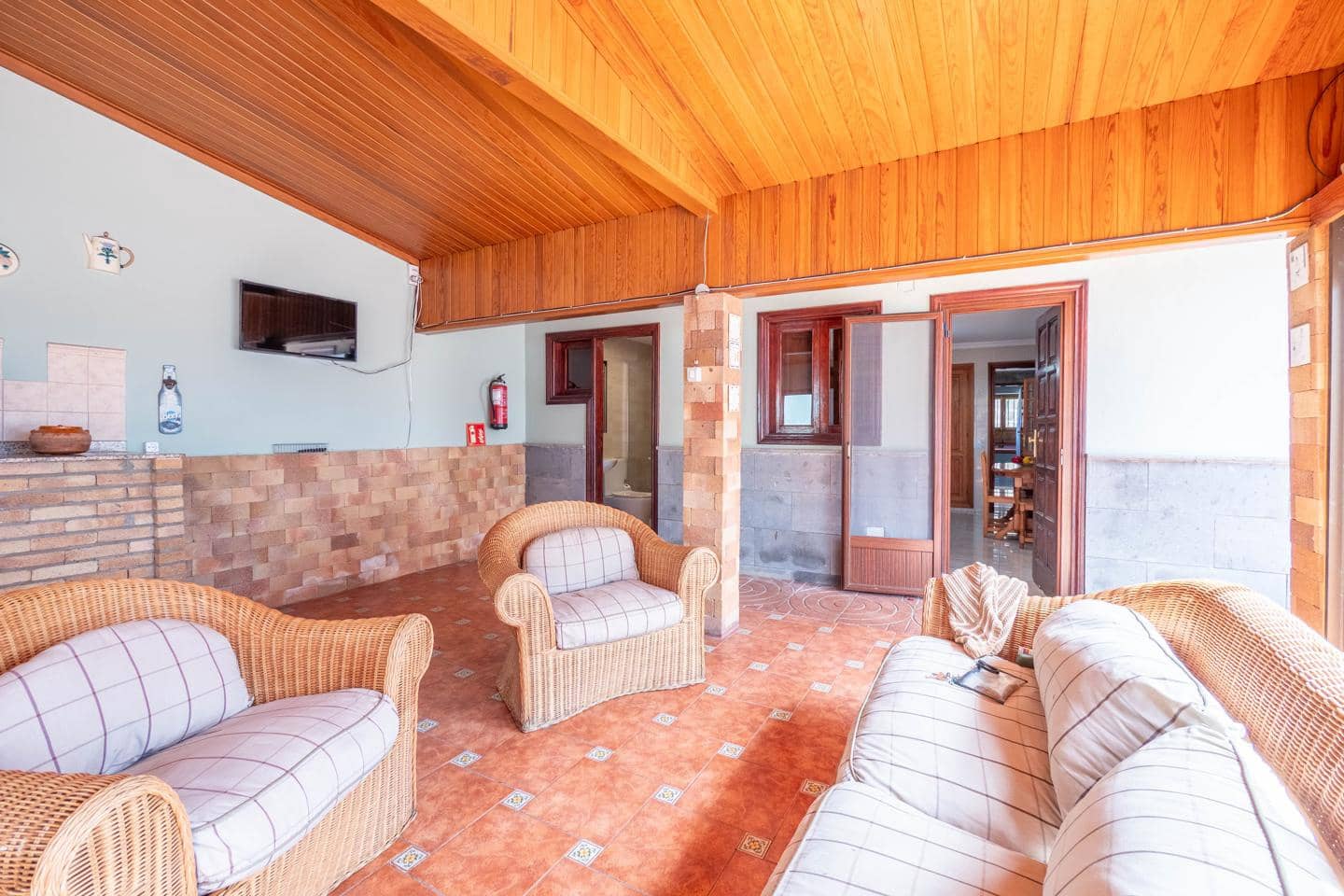 9 soveværelse Villa til salg i Moya - € 798.000 (Ref: 9066625)