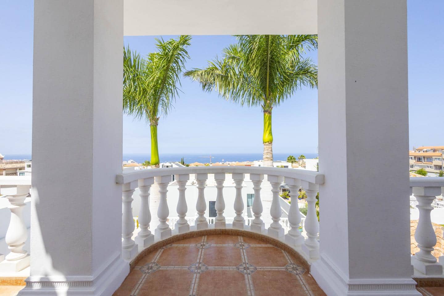 4 sovrum Villa till salu i Costa Adeje - 2 100 000 € (Ref: 9076918)