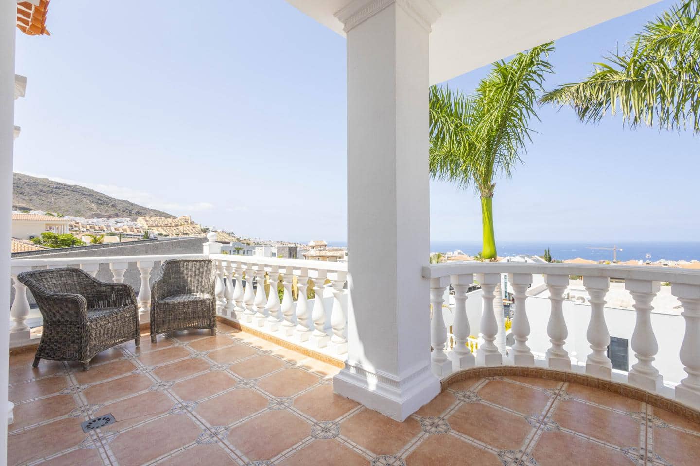 4 sovrum Villa till salu i Costa Adeje - 2 100 000 € (Ref: 9076918)