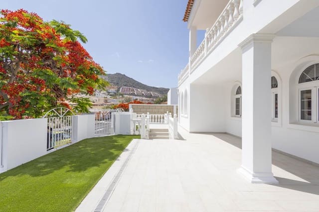 4 sypialnia Willa na sprzedaż w Playa de Fañabé Alto, Adeje - 2 100 000 € (Ref: 9076918)