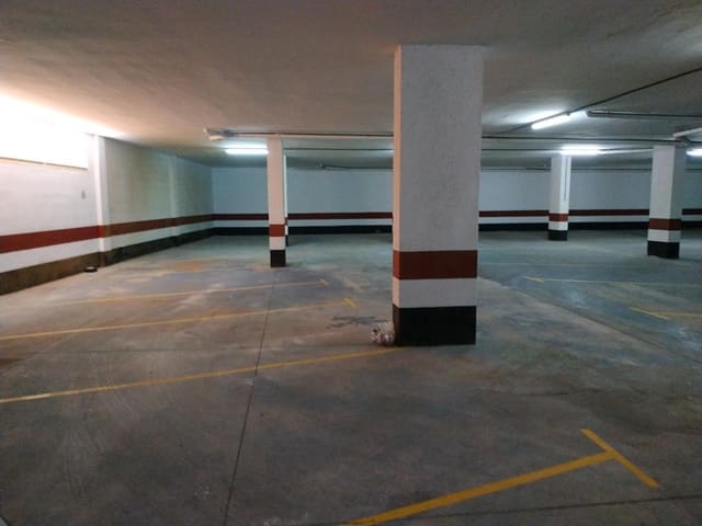 Garage till salu i San Cristóbal de La Laguna - 17 000 € (Ref: 9079727)