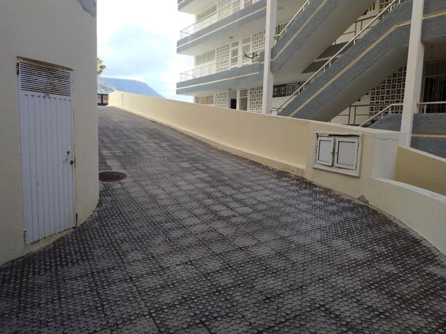 Garage till salu i San Cristóbal de La Laguna - 17 000 € (Ref: 9079727)