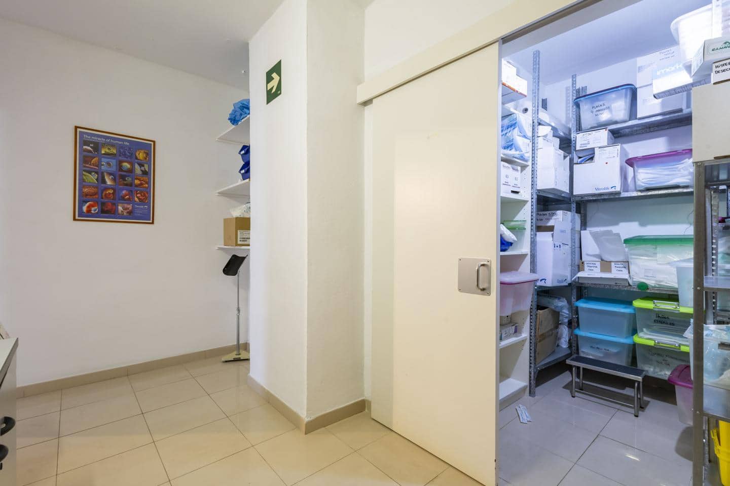 1 makuuhuone Yritys myytävänä paikassa Santa Cruz de Tenerife - 360 000 € (Ref: 9084395)