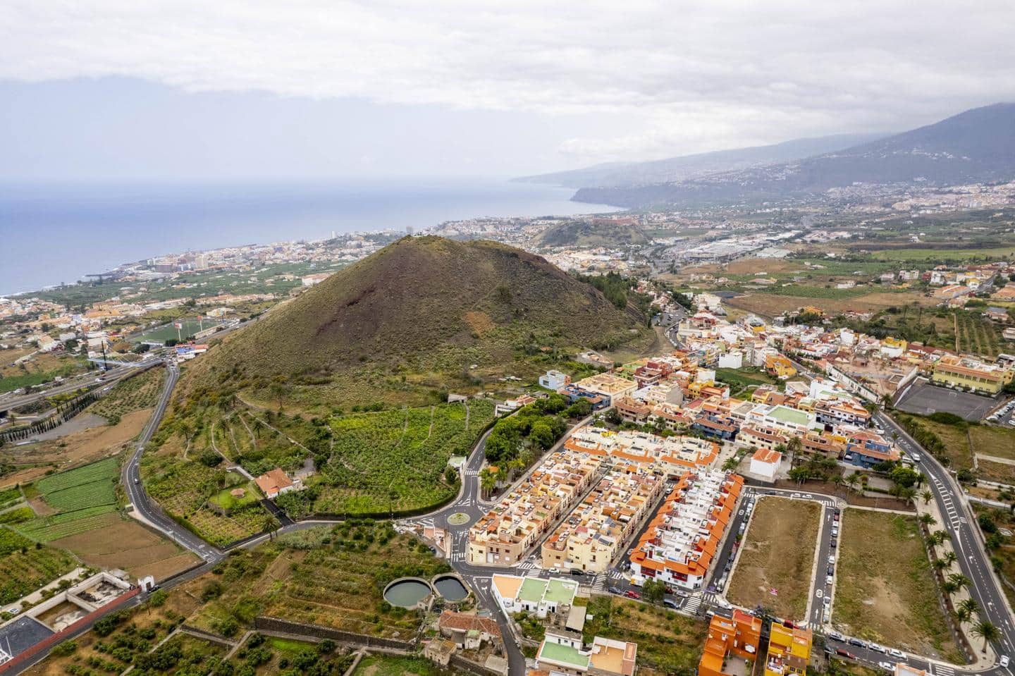 3 soveværelse Villa til salg i Los Realejos - € 885.000 (Ref: 9084397)