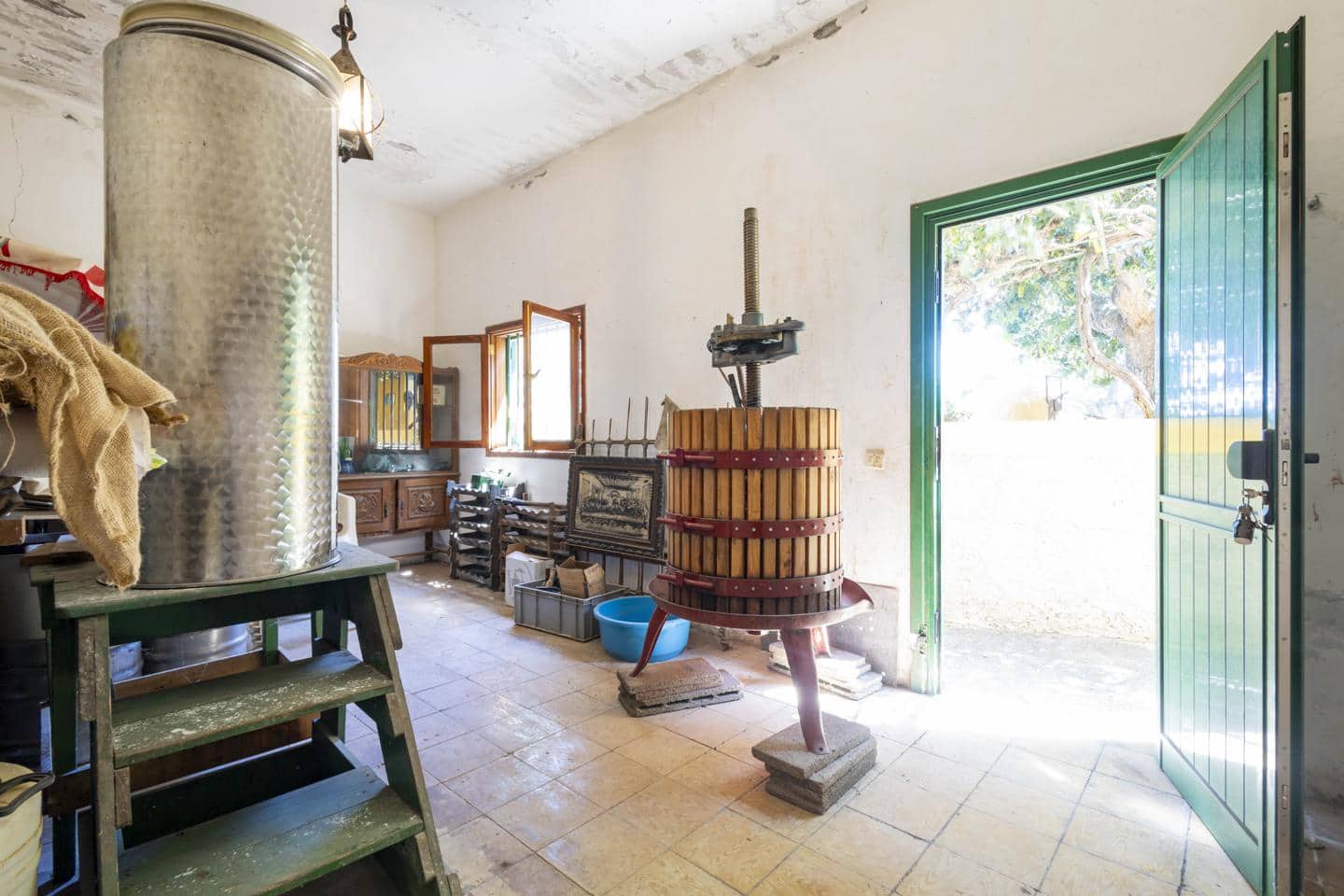 Landgrundstück zu verkaufen in San Cristobal de La Laguna - 450.000 € (Ref: 9104058)