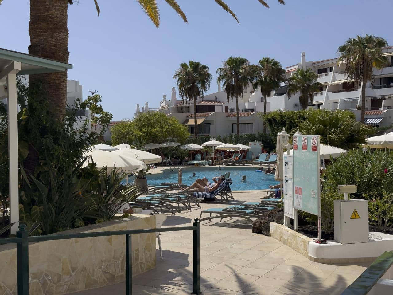 3 soveværelse Lejlighed til salg i Costa Adeje med swimmingpool - € 455.000 (Ref: 9107781)