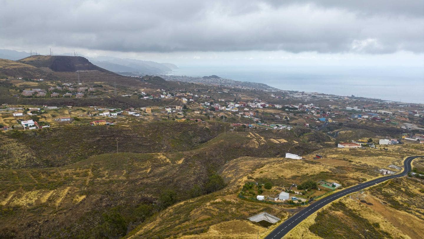 Grunde uden byggetilladelser til salg i El Rosario - € 69.000 (Ref: 9109305)