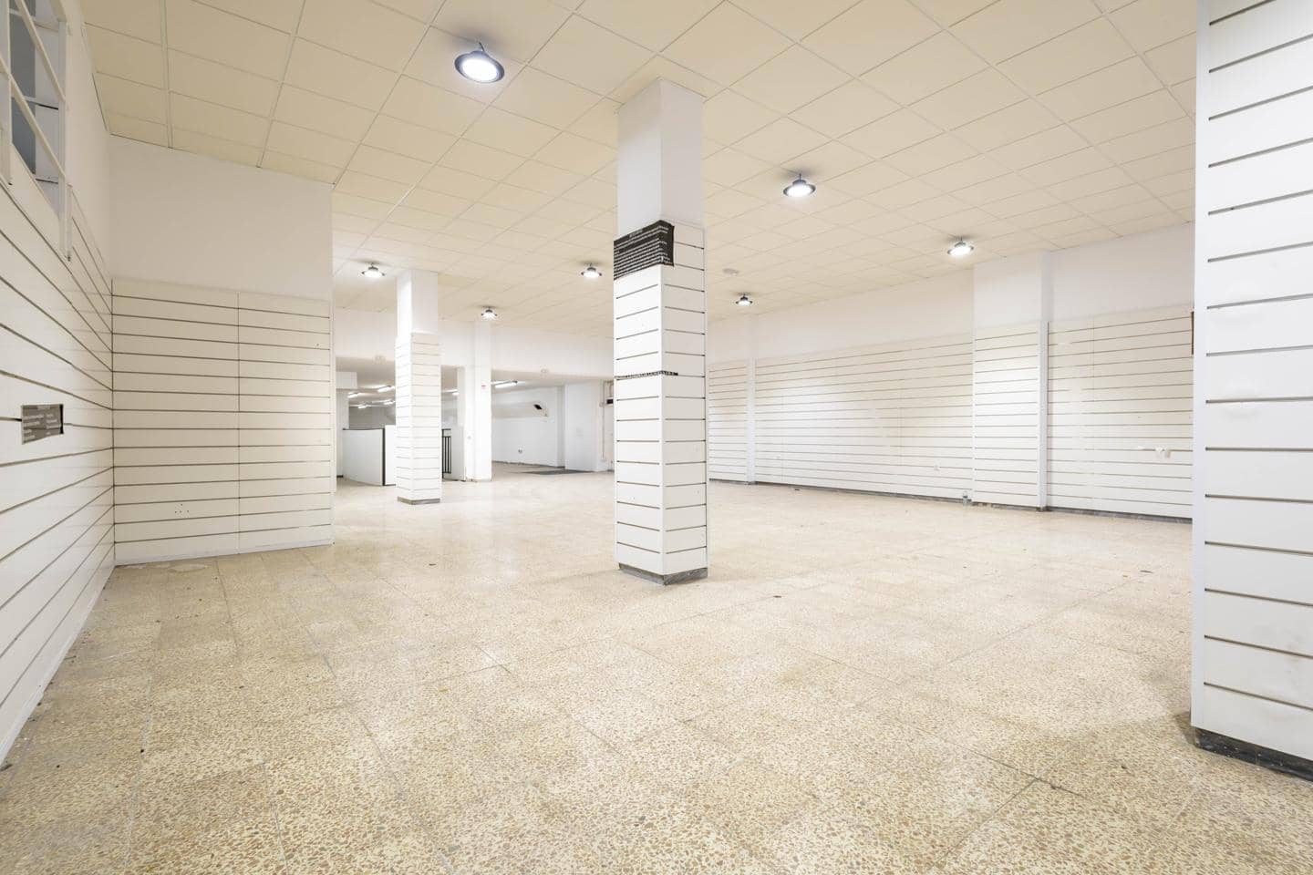 1 soverom Bedrift til salgs i Santa Cruz de Tenerife - € 700 000 (Ref: 9113121)