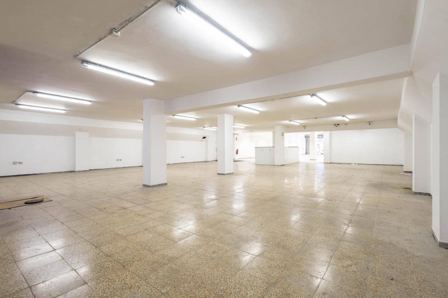 1 soverom Bedrift til salgs i Santa Cruz de Tenerife - € 700 000 (Ref: 9113121)