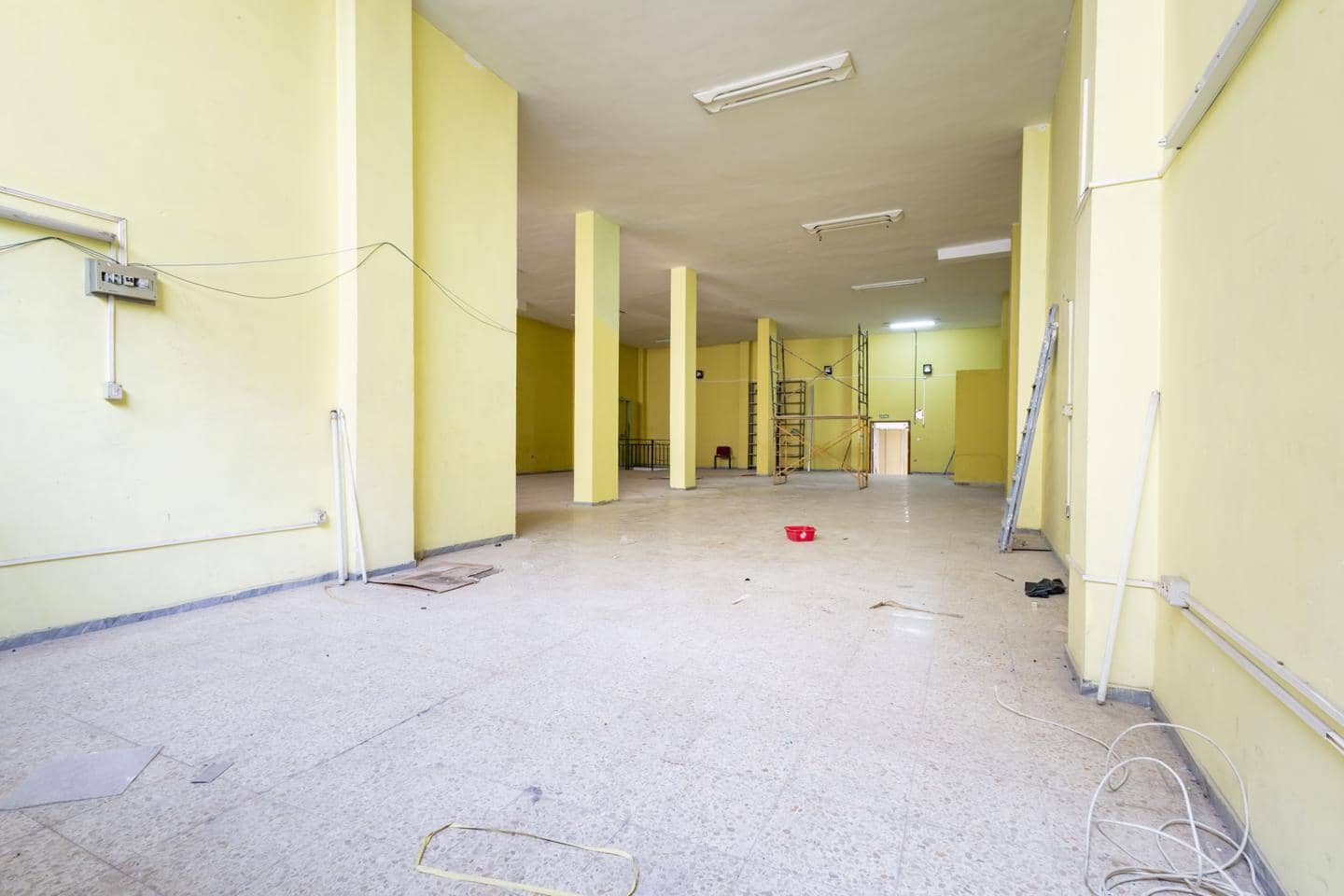 1 soverom Bedrift til salgs i Santa Cruz de Tenerife - € 700 000 (Ref: 9113121)