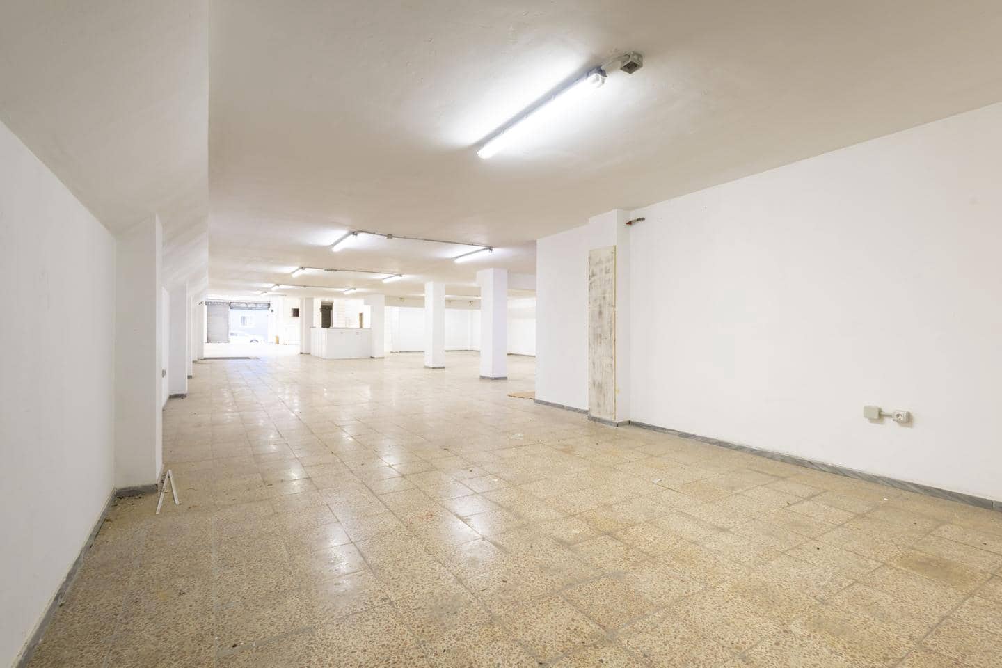 1 soverom Bedrift til salgs i Santa Cruz de Tenerife - € 700 000 (Ref: 9113121)