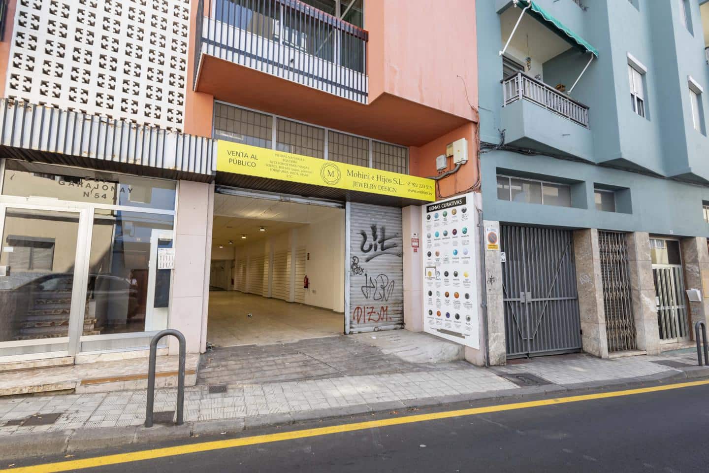 1 soverom Bedrift til salgs i Santa Cruz de Tenerife - € 700 000 (Ref: 9113121)