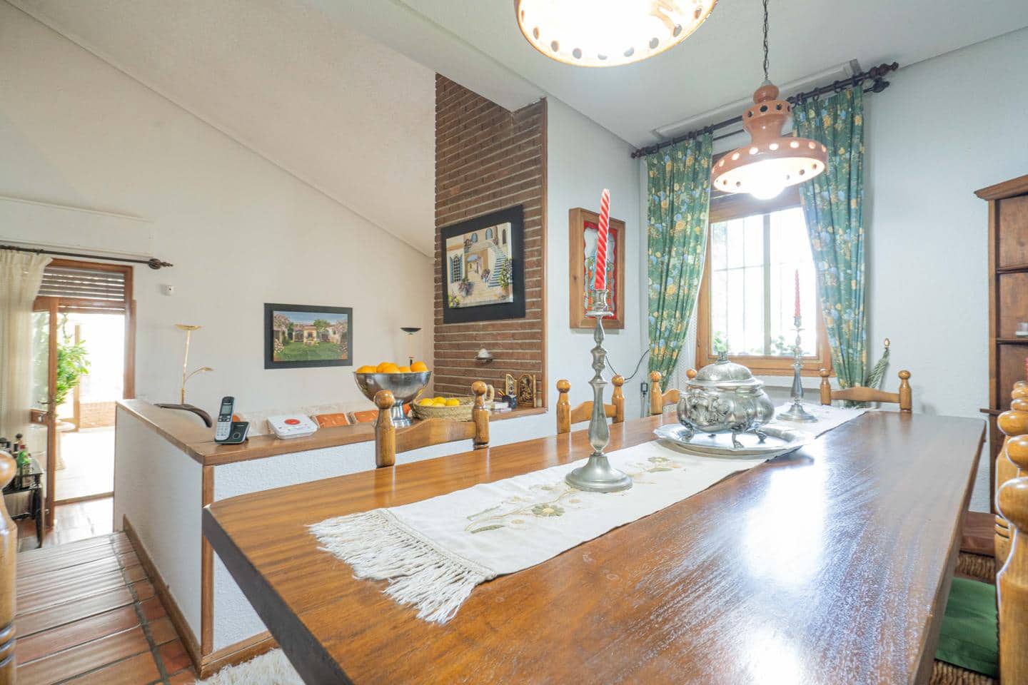 8 sypialnia Willa na sprzedaż w Boadilla del Monte z basenem - 1 250 000 € (Ref: 9121437)