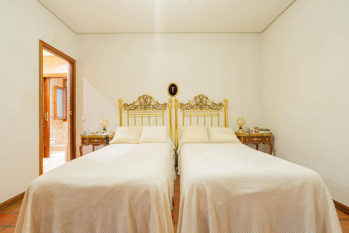 8 sypialnia Willa na sprzedaż w Boadilla del Monte z basenem - 1 250 000 € (Ref: 9121437)