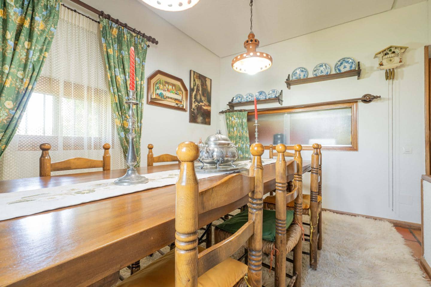 8 sypialnia Willa na sprzedaż w Boadilla del Monte z basenem - 1 250 000 € (Ref: 9121437)