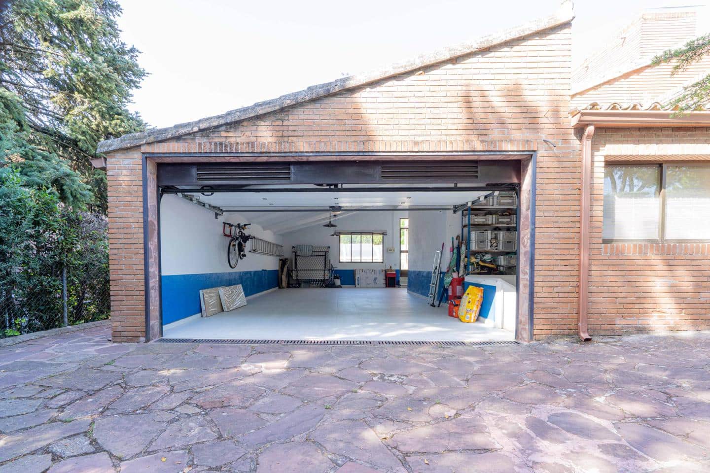 8 sypialnia Willa na sprzedaż w Boadilla del Monte z basenem - 1 250 000 € (Ref: 9121437)