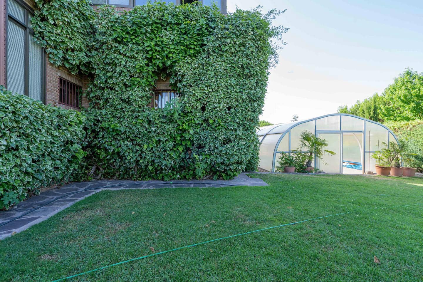 8 sypialnia Willa na sprzedaż w Boadilla del Monte z basenem - 1 250 000 € (Ref: 9121437)