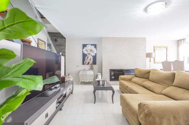 4 quarto Moradia para venda em San Miguel de Abona - 460 000 € (Ref: 9131863)