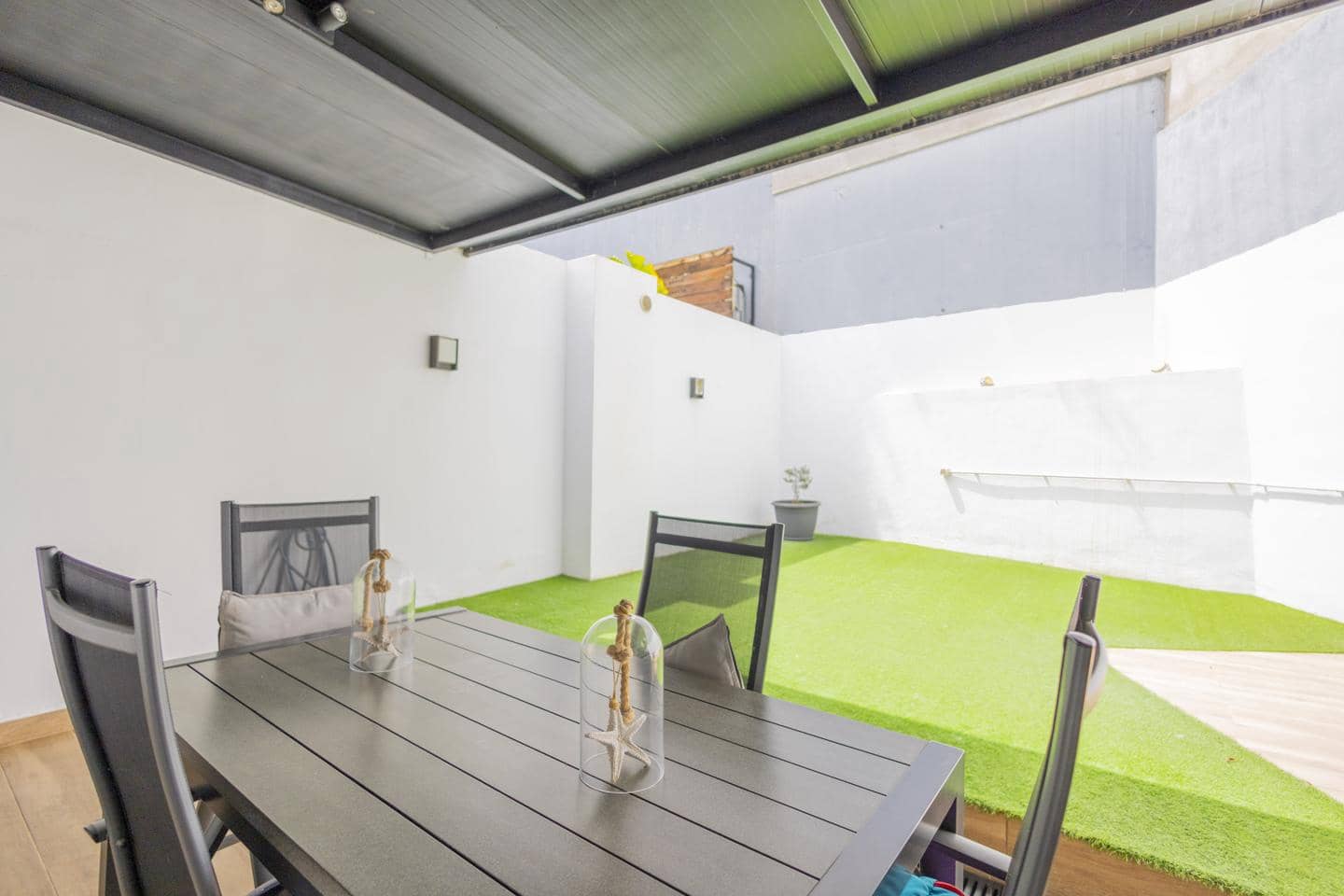 4 makuuhuone Huvila myytävänä paikassa San Miguel de Abona - 460 000 € (Ref: 9131863)