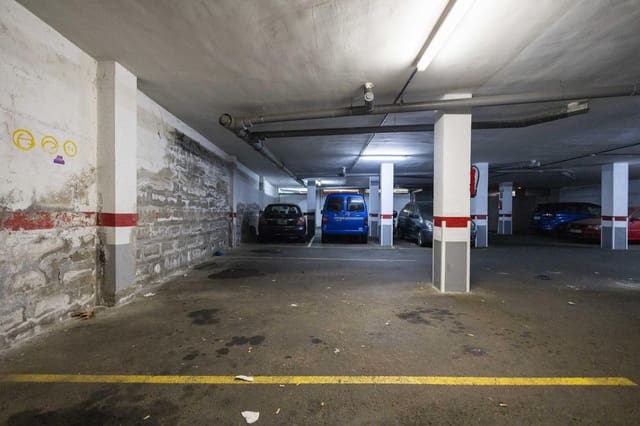 Garage til salg i Casco Urbano, Adeje - € 11.200 (Ref: 9142398)