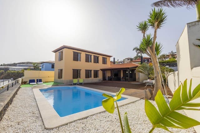3 quarto Moradia para venda em Tacoronte com piscina - 695 000 € (Ref: 9144040)