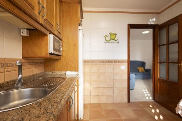 4 soveværelse Lejlighed til leje i Puerto de la Cruz - € 1.300 (Ref: 9158325)