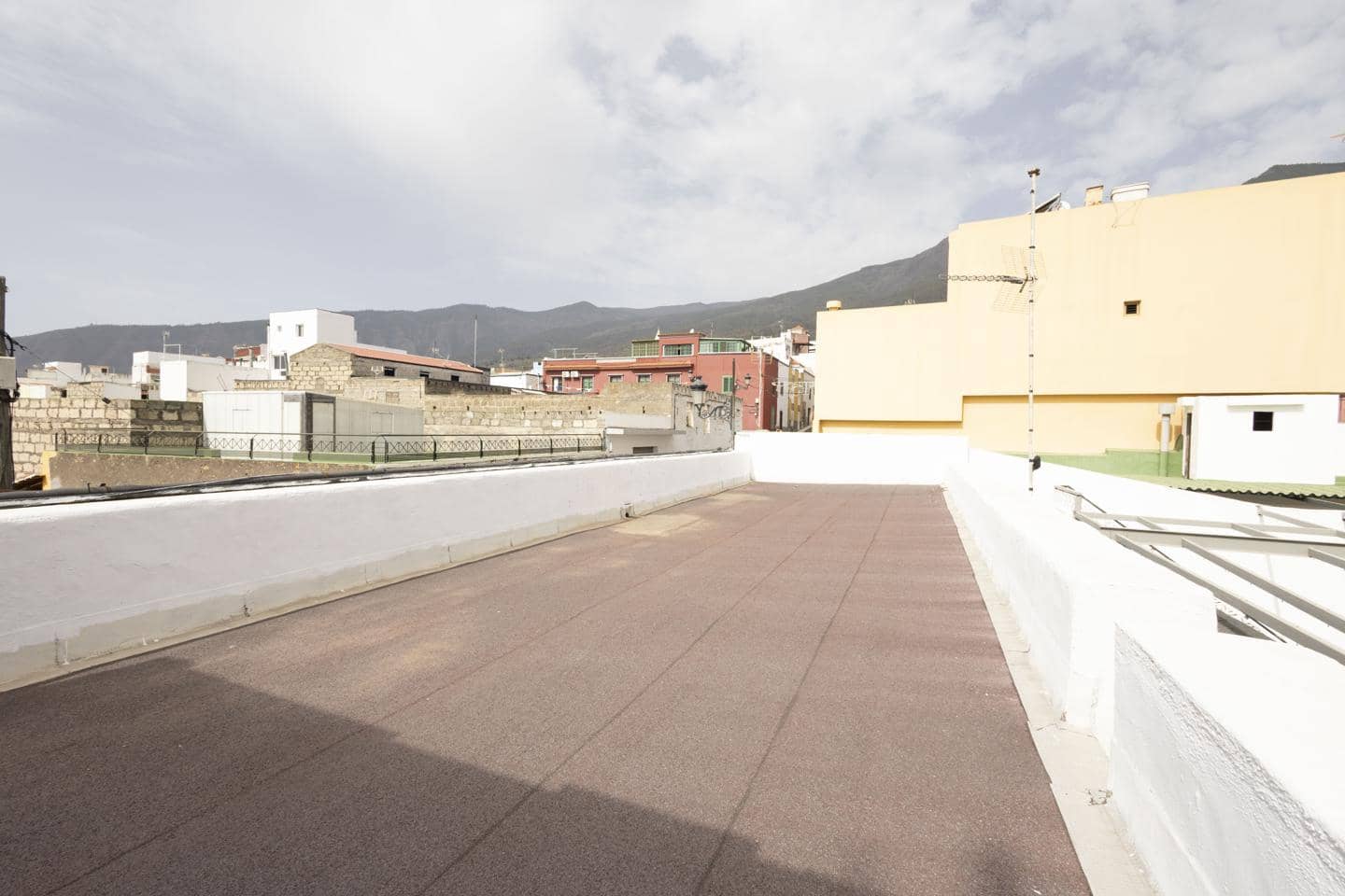 4 soveværelse Villa til salg i Arafo - € 385.000 (Ref: 9172341)