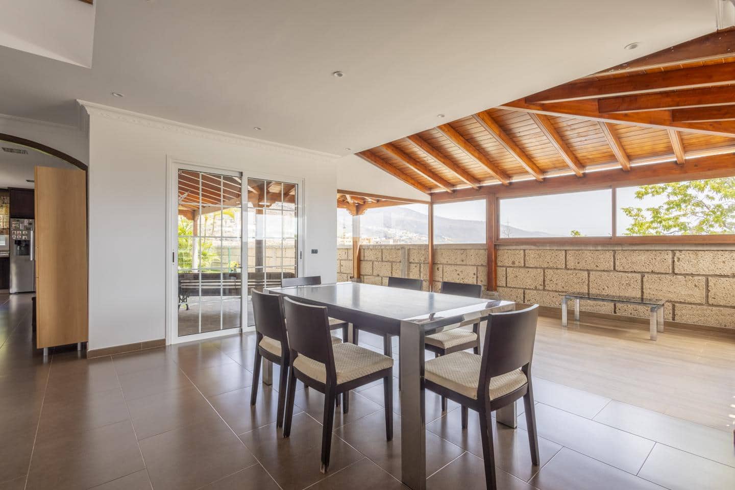 4 soveværelse Villa til salg i Candelaria med swimmingpool - € 849.000 (Ref: 9175548)