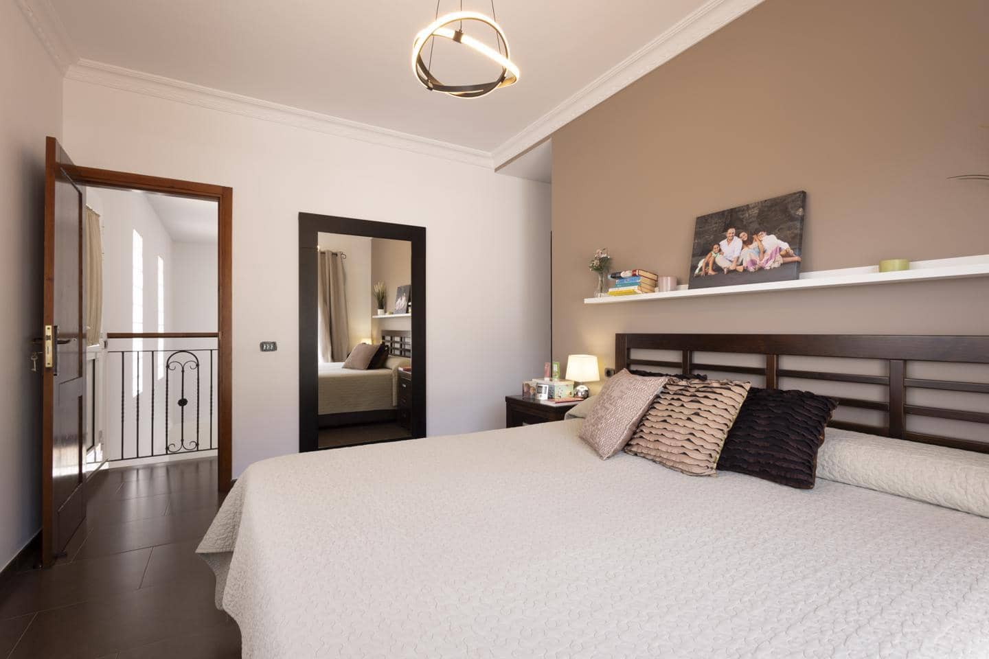 4 soveværelse Villa til salg i Candelaria med swimmingpool - € 849.000 (Ref: 9175548)