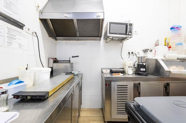 1 Zimmer Firma/Unternehmen zu vermieten in Toscal, Santa Cruz de Tenerife - 700 € (Ref: 9187769)