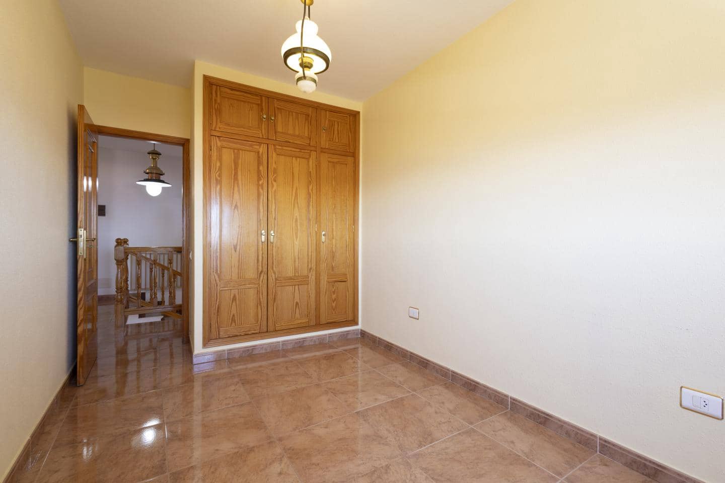 4 Zimmer Villa zu verkaufen in Candelaria mit Pool - 680.000 € (Ref: 9197142)