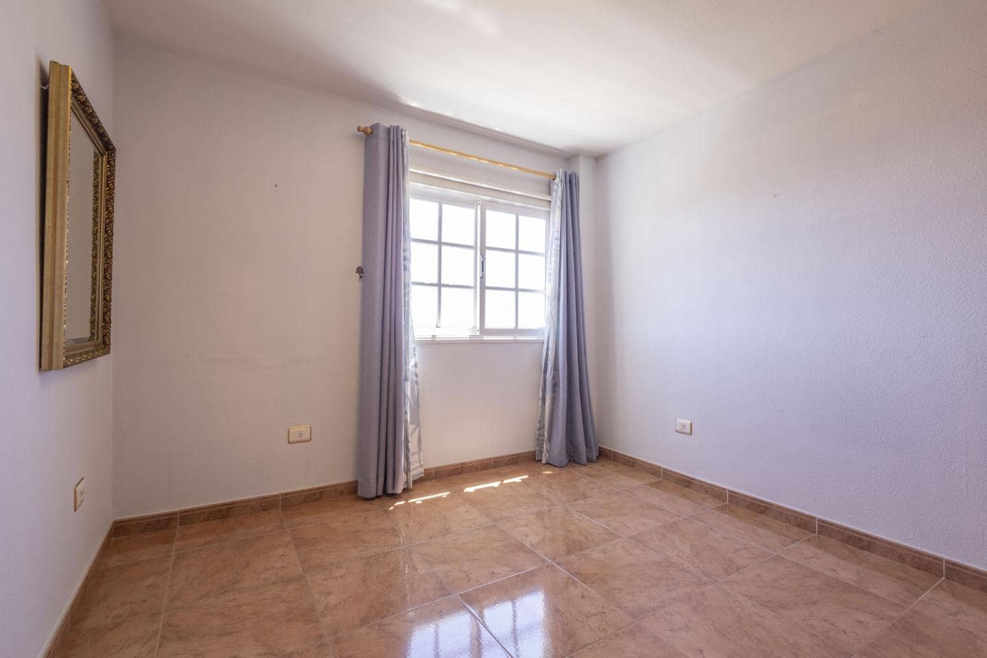 4 Zimmer Villa zu verkaufen in Candelaria mit Pool - 680.000 € (Ref: 9197142)