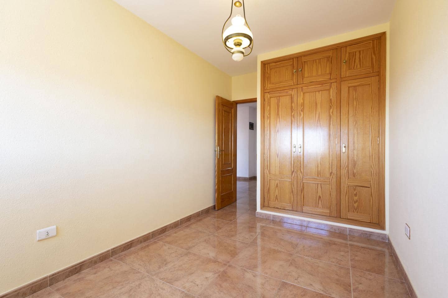 4 Zimmer Villa zu verkaufen in Candelaria mit Pool - 680.000 € (Ref: 9197142)