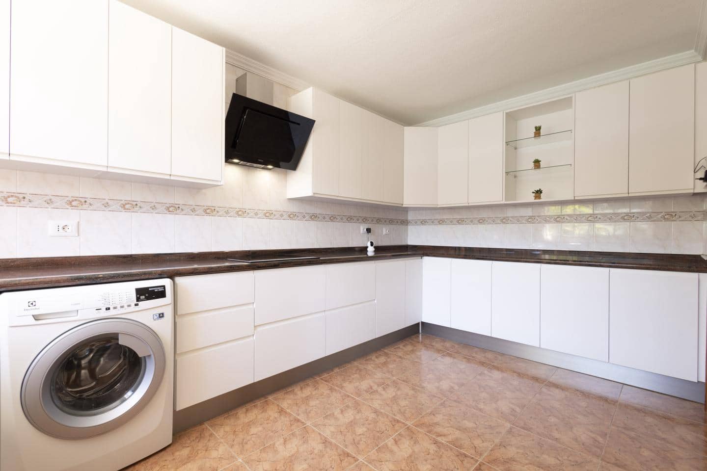 4 Zimmer Villa zu verkaufen in Candelaria mit Pool - 680.000 € (Ref: 9197142)