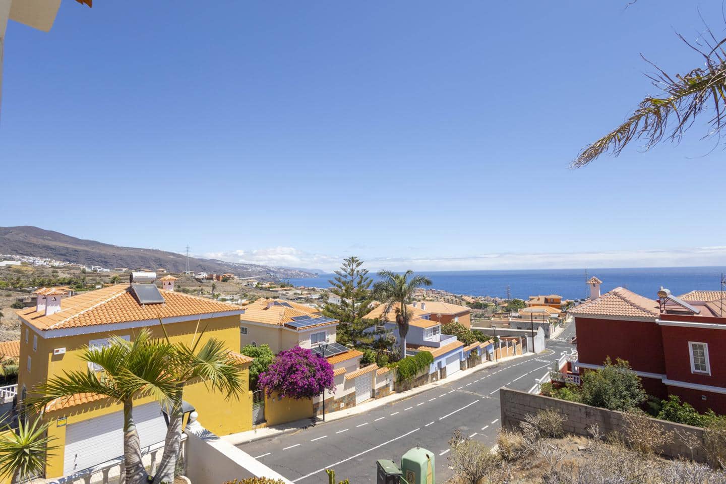 4 Zimmer Villa zu verkaufen in Candelaria mit Pool - 680.000 € (Ref: 9197142)