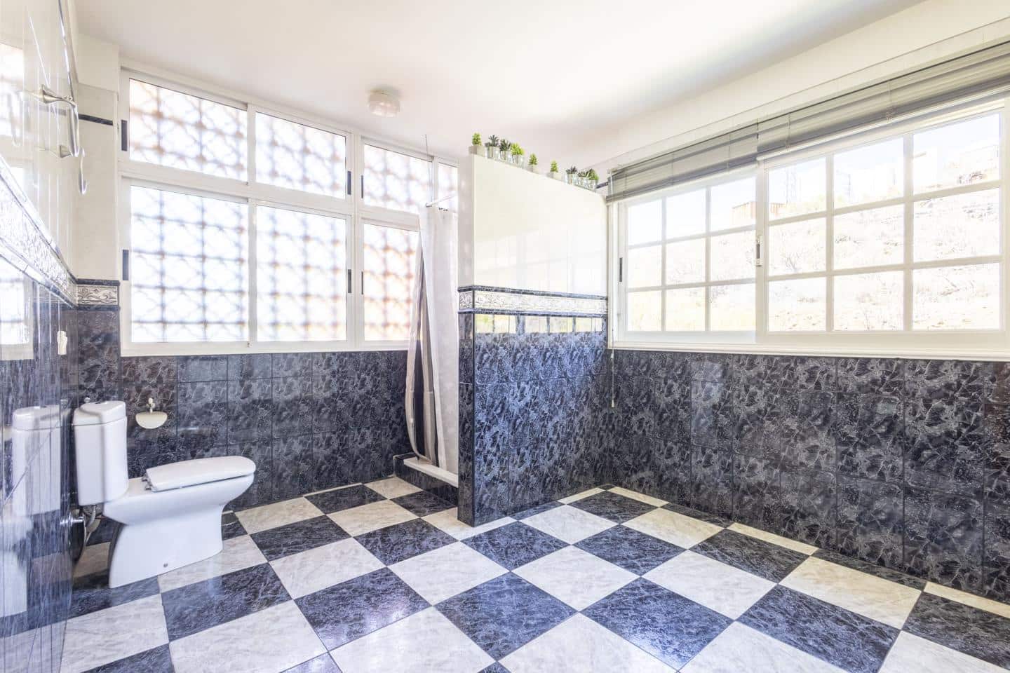 4 Zimmer Villa zu verkaufen in Candelaria mit Pool - 680.000 € (Ref: 9197142)