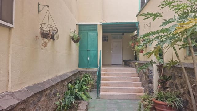 Piso de 3 habitaciones en Puerto de la Cruz en venta - 210.000 € (Ref: 9216185)