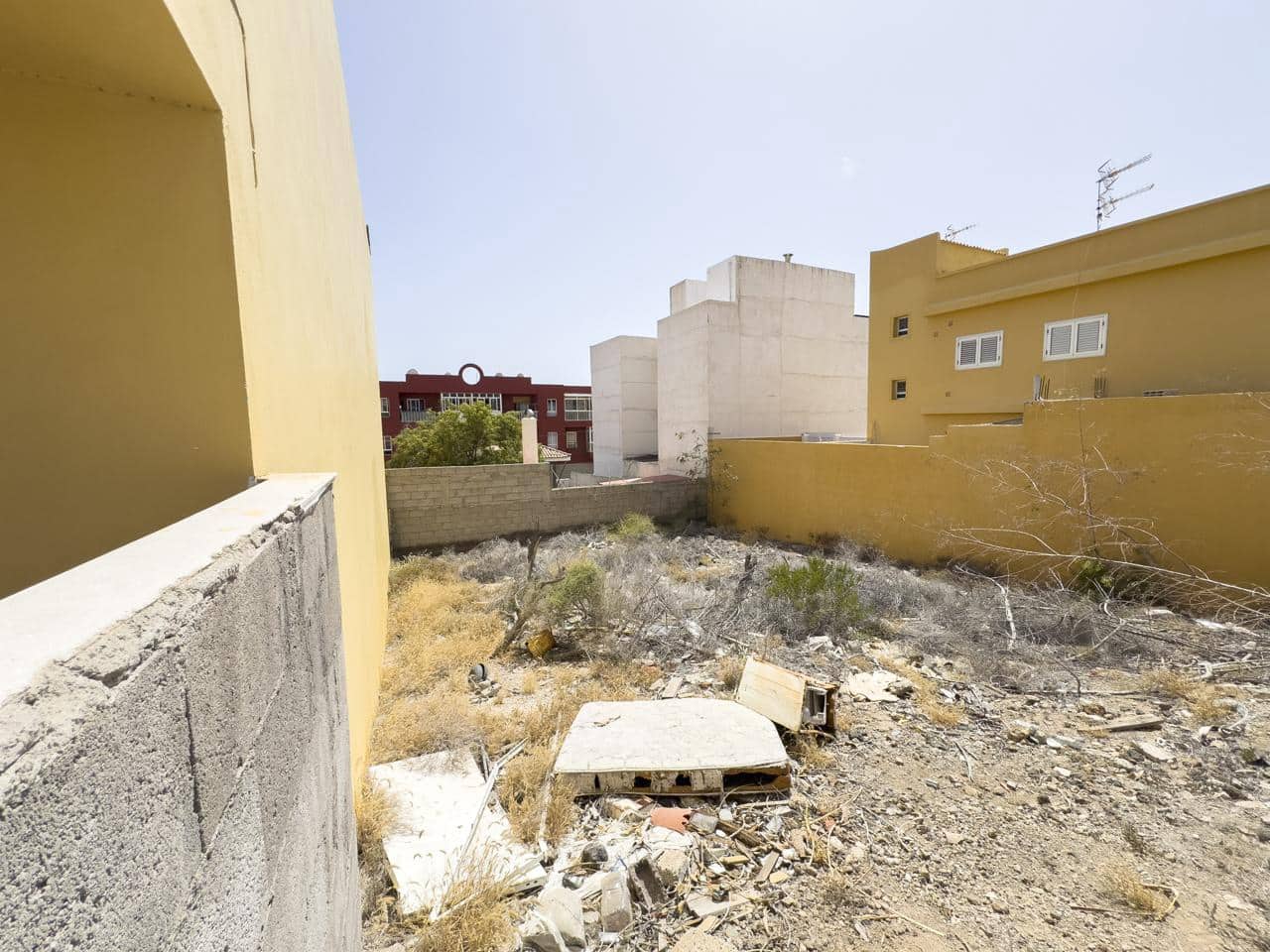 Terre non Aménagée à vendre à San Isidro de Abona - 129 950 € (Ref: 9231333)