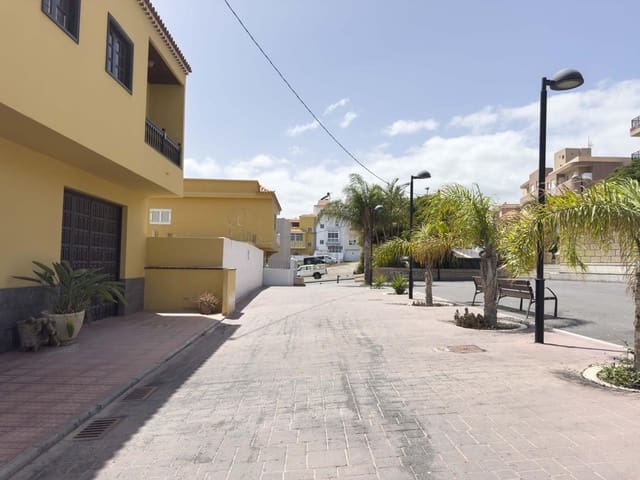 Terre non Aménagée à vendre à San Isidro de Abona, Granadilla de Abona - 129 950 € (Ref: 9231333)