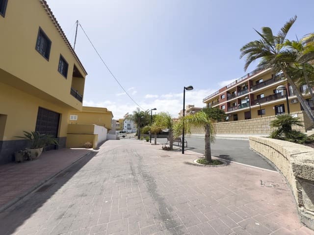 Terre non Aménagée à vendre à San Isidro de Abona, Granadilla de Abona - 129 950 € (Ref: 9231333)