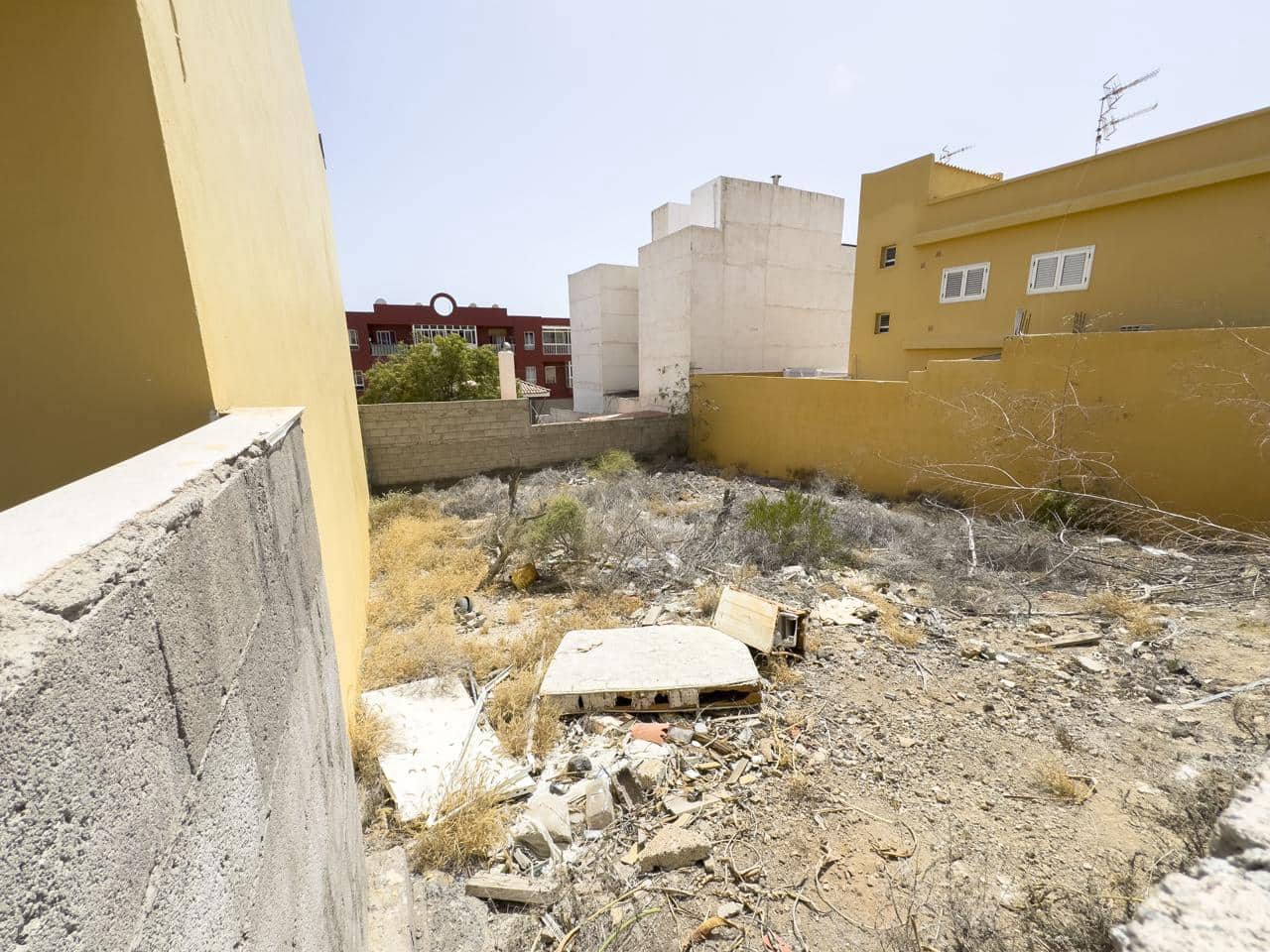 Terre non Aménagée à vendre à San Isidro de Abona - 129 950 € (Ref: 9231333)