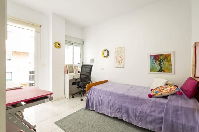 3 soverom Leilighet til salgs i Zona Rambla, Santa Cruz de Tenerife - € 445 500 (Ref: 9234980)