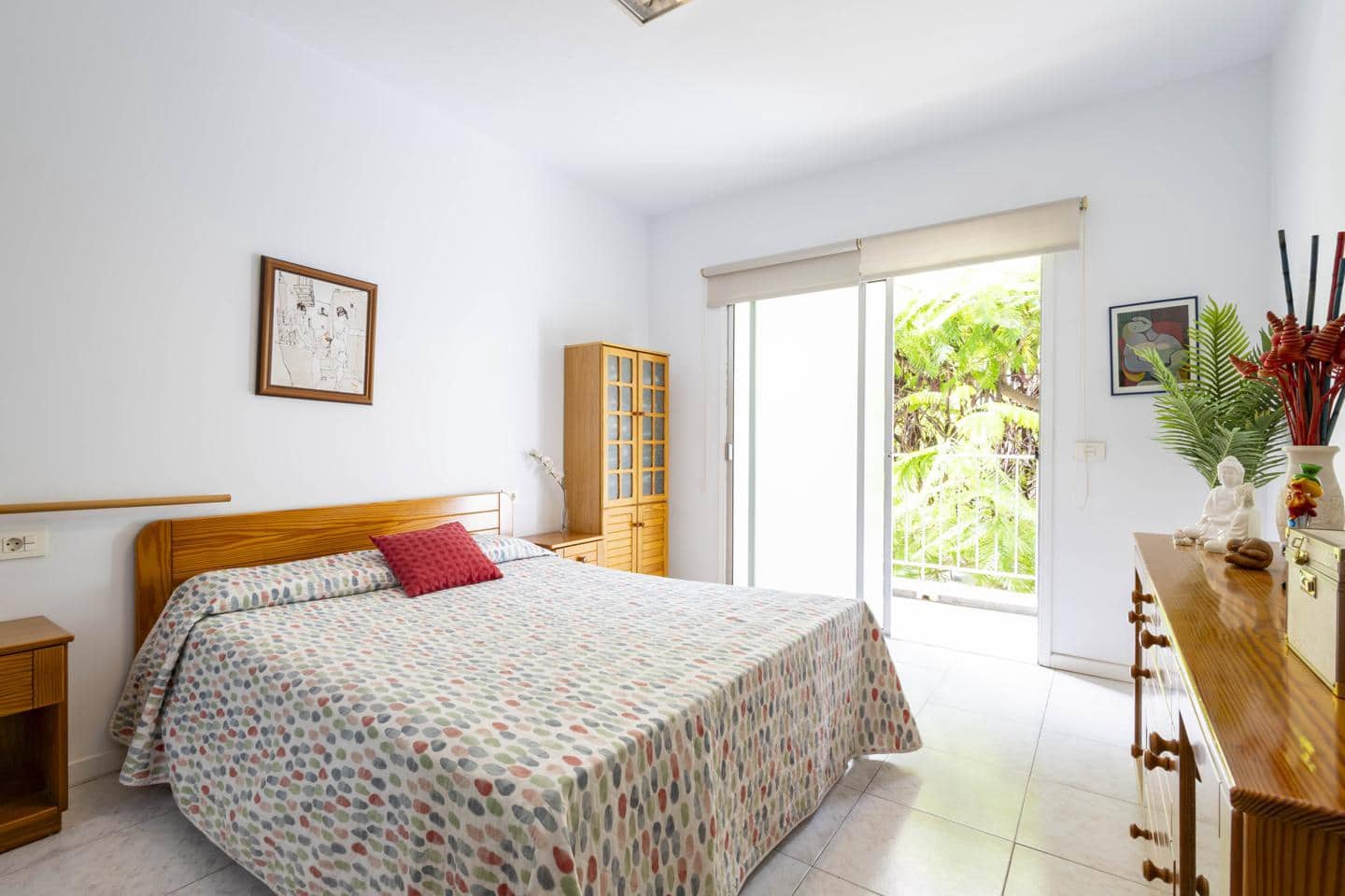 3 bedroom Flat for sale in Santa Cruz de Tenerife - € 445,500 (Ref: 9234980)