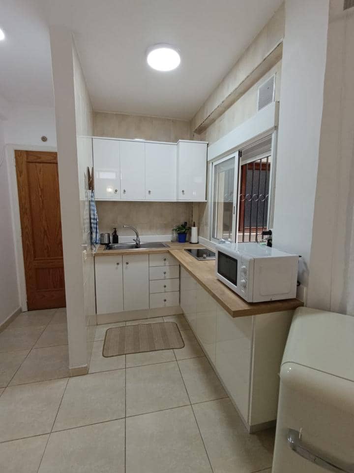 1 soveværelse Lejlighed til leje i Puerto de la Cruz - € 850 (Ref: 9235304)