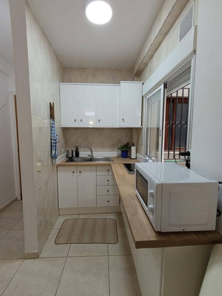 1 soveværelse Lejlighed til leje i Puerto de la Cruz - € 850 (Ref: 9235304)