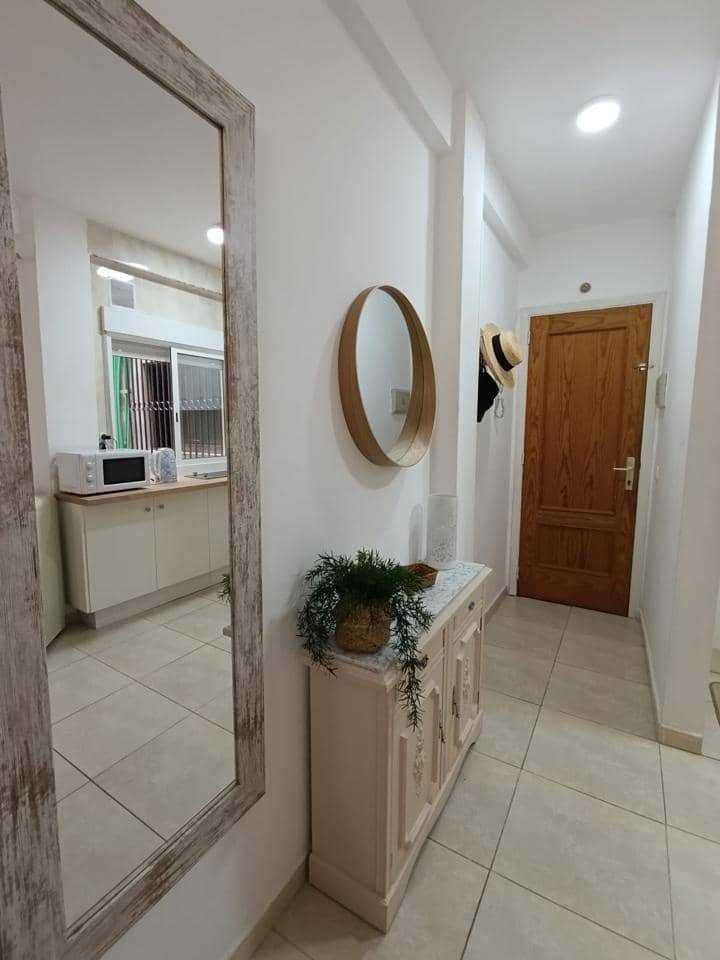 1 soveværelse Lejlighed til leje i Puerto de la Cruz - € 850 (Ref: 9235304)