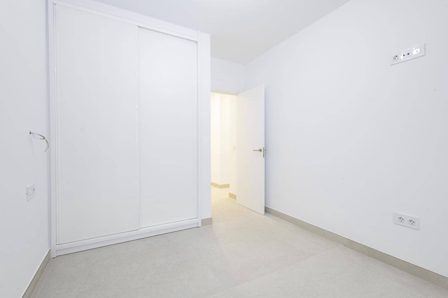 4 soveværelse Villa til salg i San Cristobal de La Laguna - € 460.000 (Ref: 9237926)