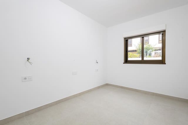 4 soveværelse Villa til salg i San Cristóbal de La Laguna - € 460.000 (Ref: 9237926)